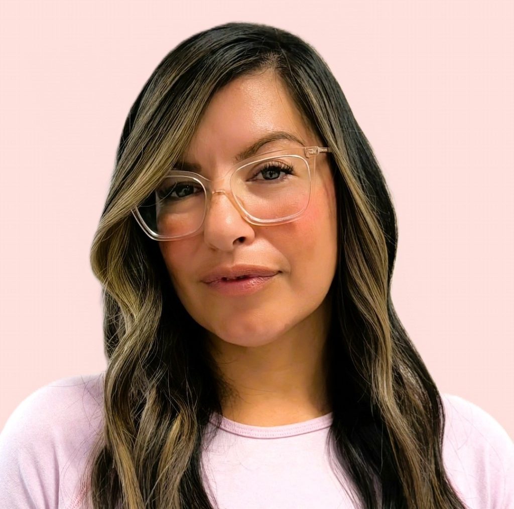 This image has an empty alt attribute; its file name is Casa-Pacifica-Volunteer-Edlin-Andrade-Career-Development-Volunteer-Nonprofit-Volunteer-Appreciation-Southern-California-1024x1015.jpg